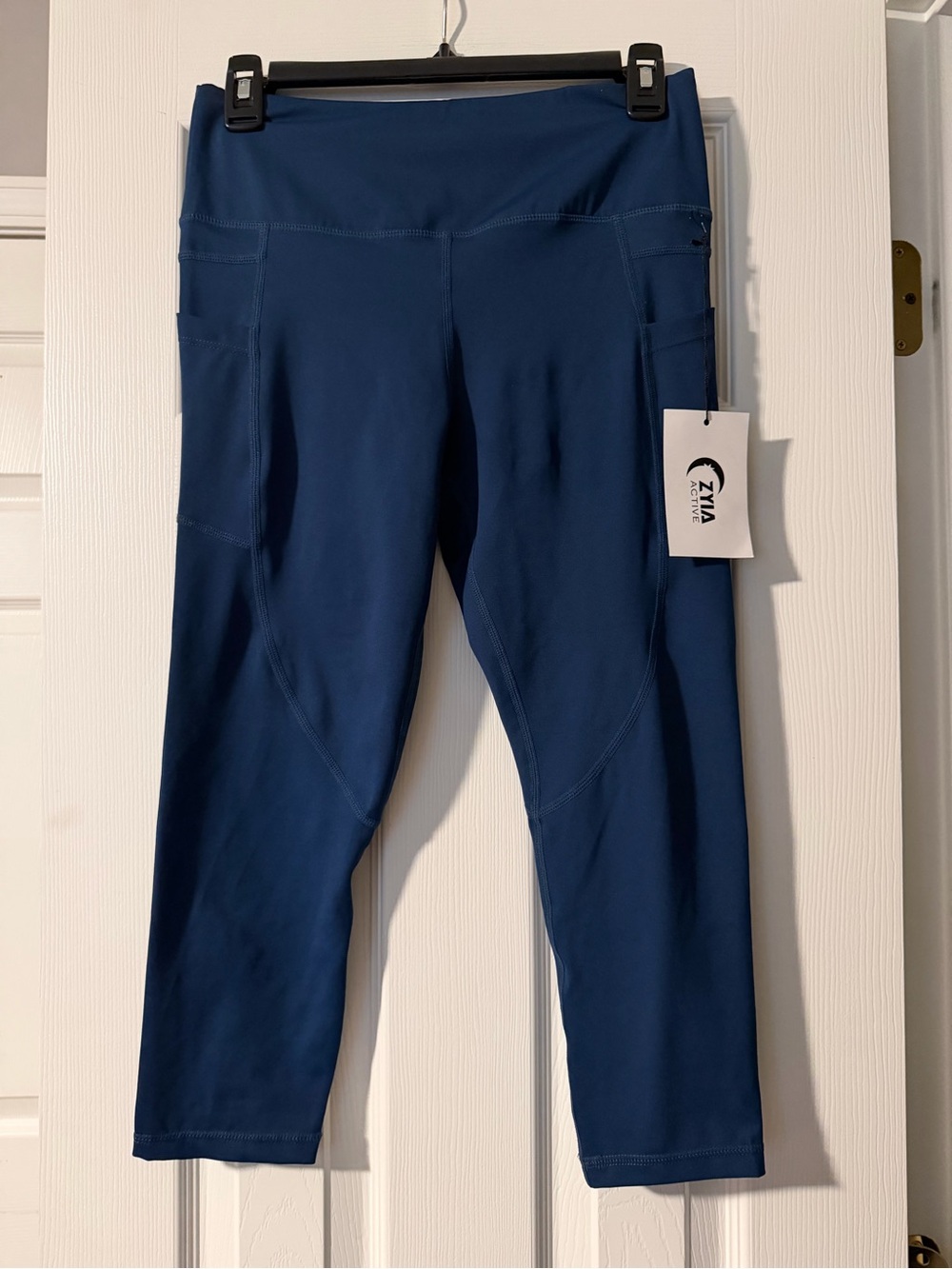 ZYIA Women’s Navy Capri Leggings with Side Pockets